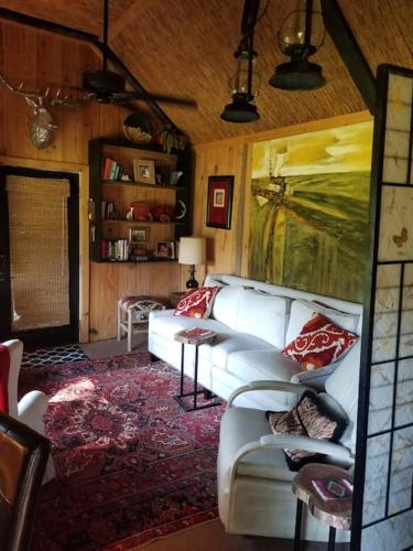 Sunflower Cottage on the River in Clarksdale, USA