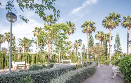 Amazing apartment in Oropesa del Mar w/ Indoor swimming pool Outdoor swimming pool and 2 Bedrooms - image 2