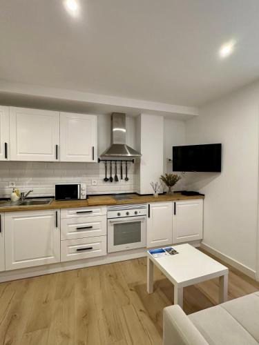 Konyha, Apartamentos La Hormiga Deluxe in Adra