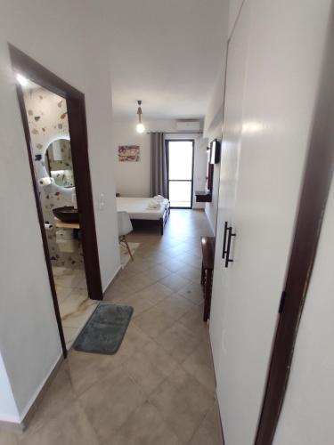 Creta Star Apartments in Lampi