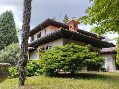 Villa Airone in Venegono Superiore