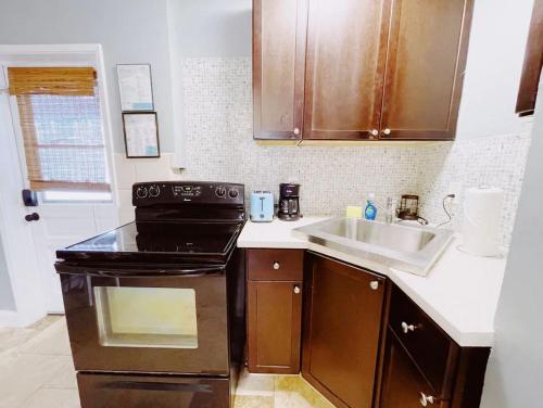 Sea Steps by Lowkl in Fort Lauderdale (FL)