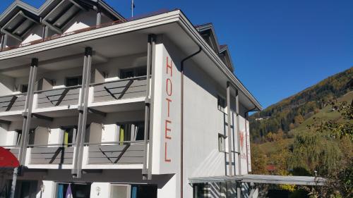 Hotel Tiroler Adler