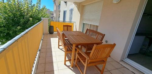 Spacious apartment with furnished terrace
