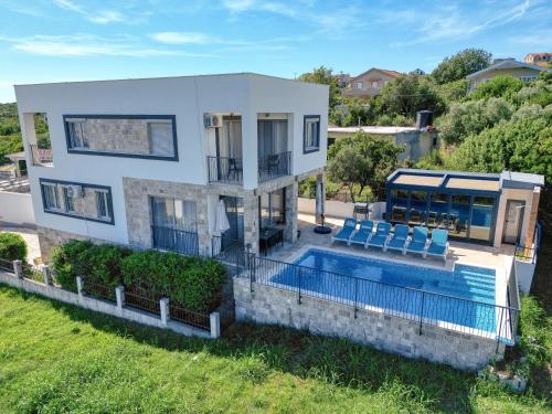 A szálláshely kívülről, Villa Azure Krimovica Kotor in Krimovica