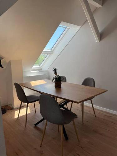 Moderne Design-Wohnung nah an Messe Maschsee, Hannover (photo 6)