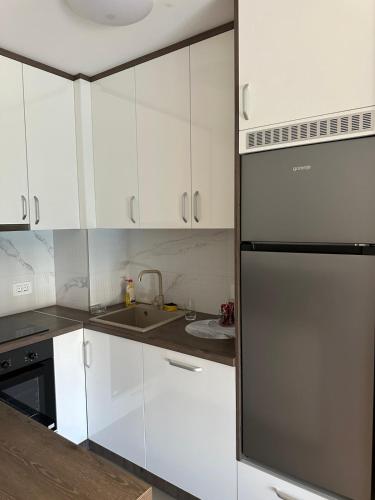 PARK NOVI Apartmani in บิสตริซา