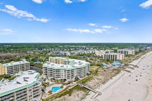 Fordham 201 OV 3BR3BA wKitchen & Balcony - image 2