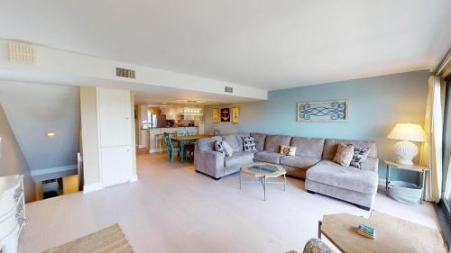 CoastalRetreat Beachfront 3BR Litchfield By theSea in Pawleys Island, USA