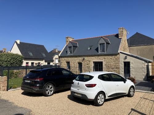 Three-Bedroom House image 2