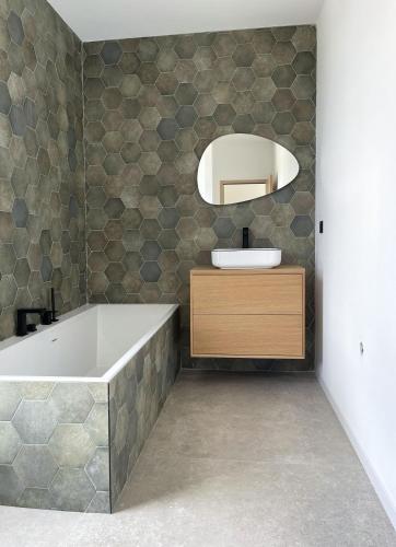 Bathroom, VILLA BAYA - 800 m de la plage near Herve Cote Plage