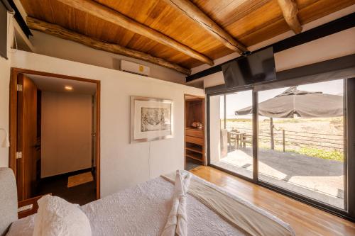 571968786 Nimue Marina Residence