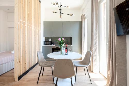 White Flat 60 -San Lorenzo- - image 2