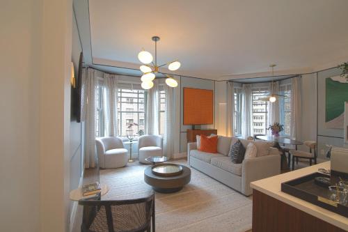 Hotel Belleclaire in Upper West Side