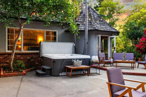 The Castle with 2 Hot Tubs Speakeasy and Arcade Games in La Mesa, USA