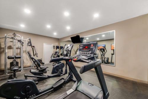 Best Western Inn of Del Rio - image 12