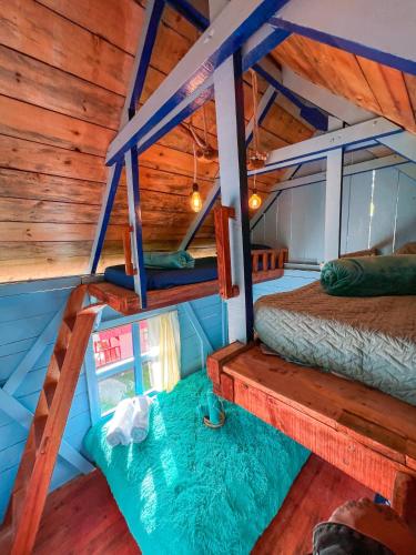 Sleeps 4