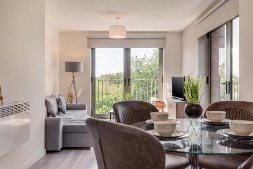 Huge Long Stay Offers! Lux City-Edge Stay! Perfect for Business & Leisure, Liverpool (photo 5)