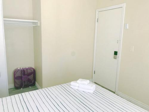 Comfortable Big bedroom in the house for rent-03, Las Vegas (photo 10)