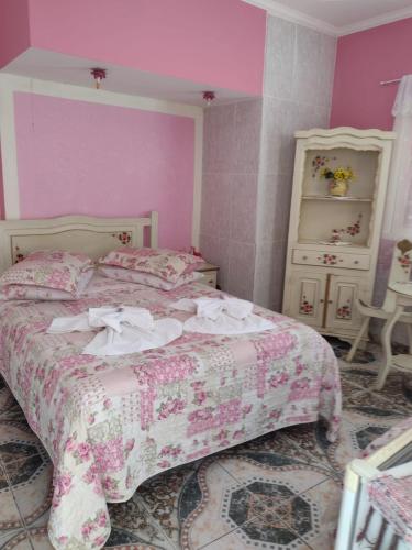 1 double bed