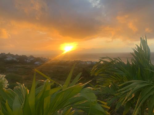 Ocean Bay Villa in คาแวร์น โพรแวร์