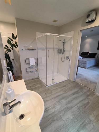 Vibrant Living Retreat - Accommodation - Hanmer Springs