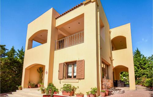 Exterior view, Stunning Home In Finikia in Iraklio