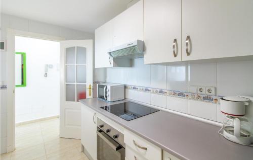 Two-Bedroom Apartment in La Manga del Mar Menor - image 10