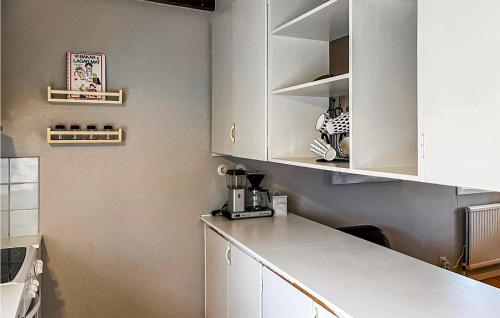 virtuve, Nice Home In Agunnaryd With Kitchen in Agunnaryd
