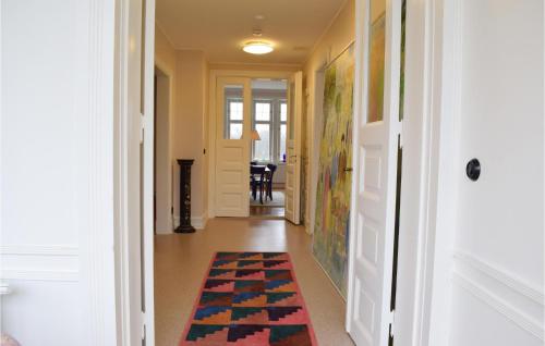 Viesnīcas āriene, Awesome Home In Listerby With Kitchen in Fallo