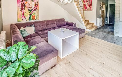 3 Bedroom Awesome Home In Zieleniewo