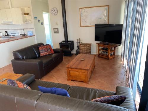 Woody's Beach House in Point Turton