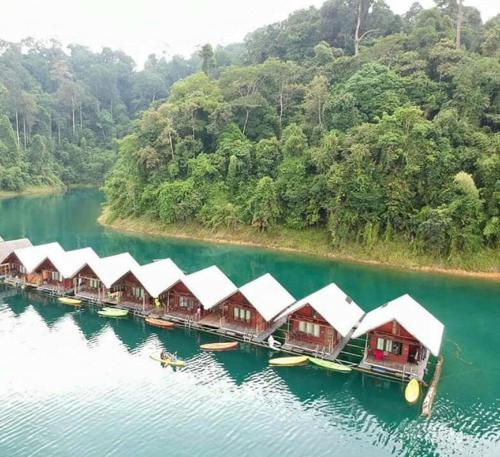 Orchid Lake House · Ratchaprapha