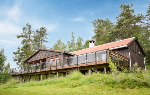. 3 Bedroom Stunning Home In Vossestrand