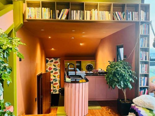 Âm Ấm Đà Lạt Boutique Hotel & Cozy Bistro