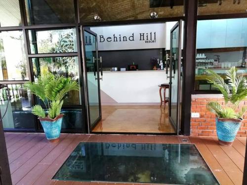 Restaurant, บีฮายฮิลล์ รีสอร์ต in Khuan Kalong