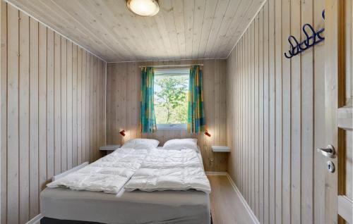 Lovely Home In Løgstør With Sauna in Logstor