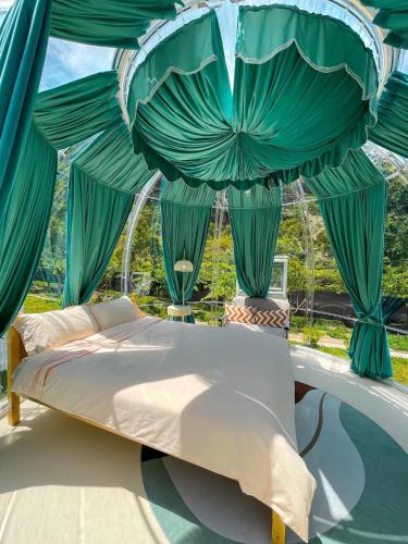 The Starry Dome Couple Room The Starry Dome Couple Room