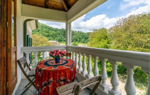  Pet Friendly Apartment in Carchelli