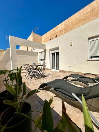 Erkély/terasz, Apartamentos La Hormiga Deluxe in Adra