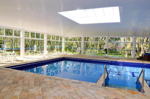 Peldbaseins, Hotel Termas Gravatal in Gravatala