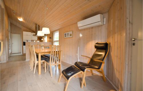 Kitchen, Holiday Home Jtagholmsvej Rømø X in Romo Kirkeby