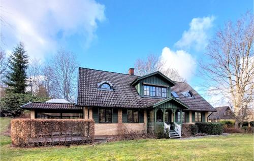 . Amazing Home In Åsljunga With Kitchen