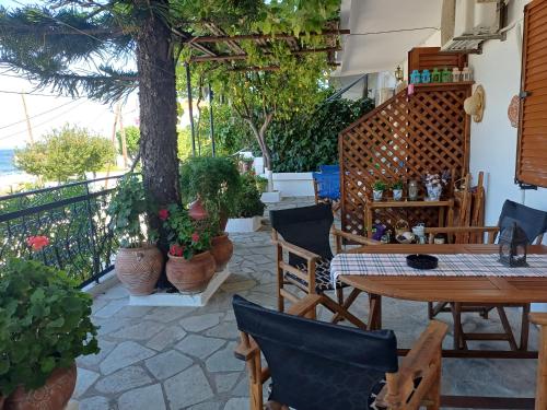 Studios and Apartments Meri Studios and Apartments Meri