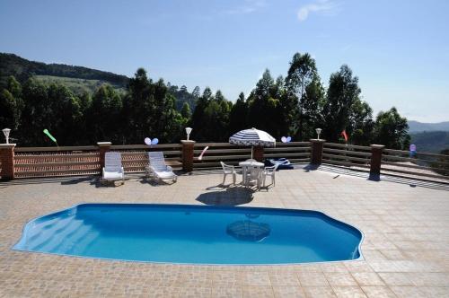 Pousada Sol Da Montanha – khách sạn tại Atibaia