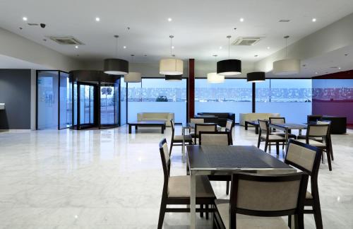Eurostars Zaragoza - image 12
