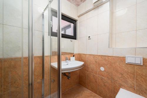 Rotonda Inn Novigrad
