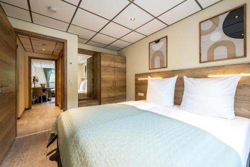 One-Bedroom Standard Apartment