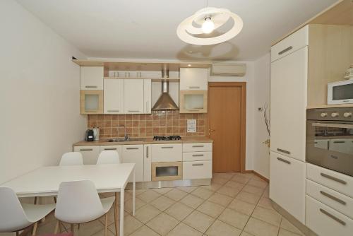 อาหารและเครื่องดื่ม, Il Canaletto A1 Apartment by Wonderful Italy in ลูกานา ดี ซีร์มิโอเน