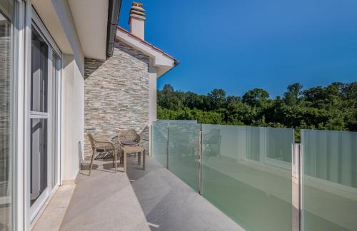 Erkély/terasz, House Nemo in Ljutici